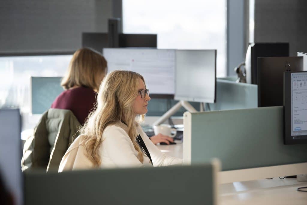 Employees at desk working in Supply office Leeds (4) (Resized)