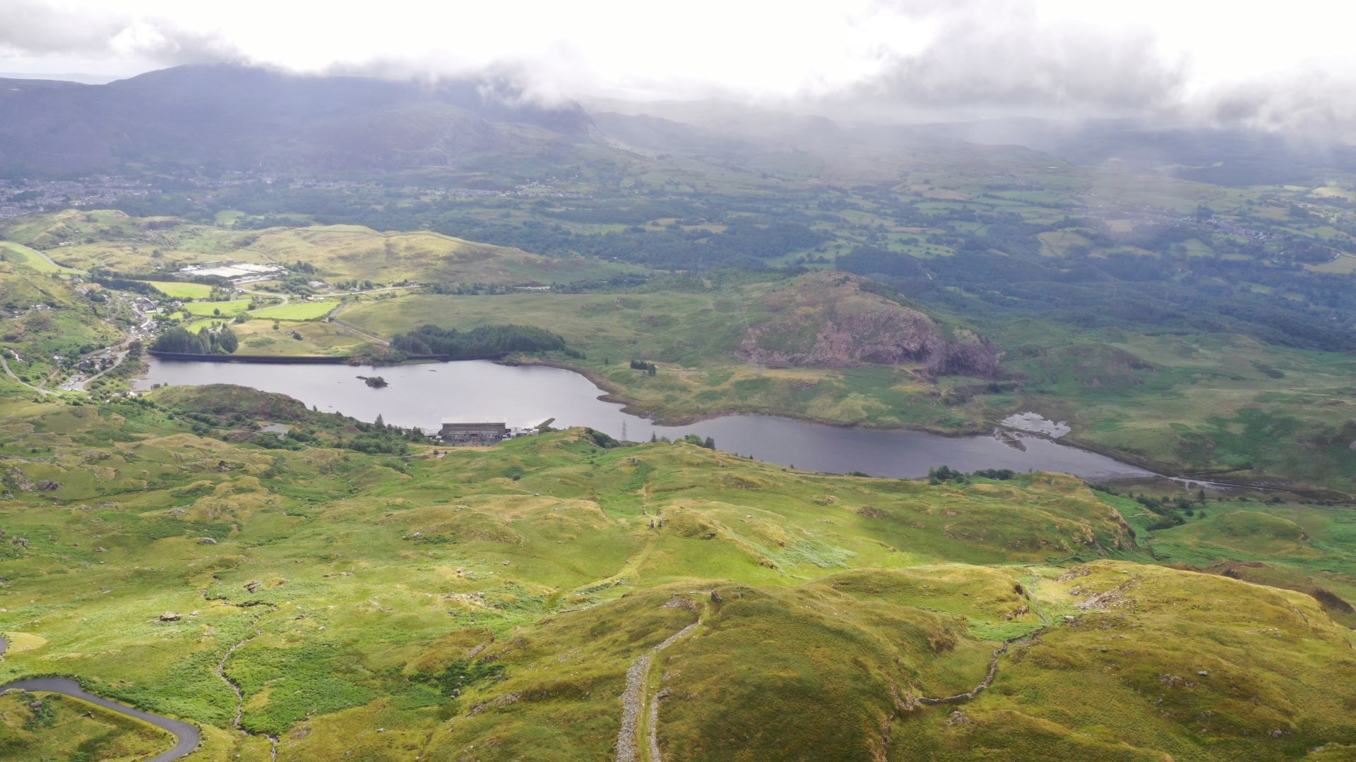 Lake - drone shot (4)